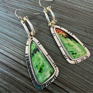 Beautiful Unique Boho Green Silver Dangle Drop Earrings